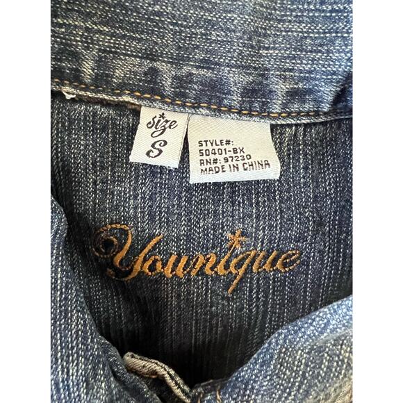 Younique sz small Cropped blue jean jacket small americana classic layering #33B - Picture 5 of 7